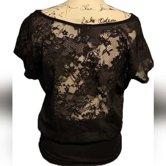 Forever 21 Lace Tunic - Picture 2 of 7